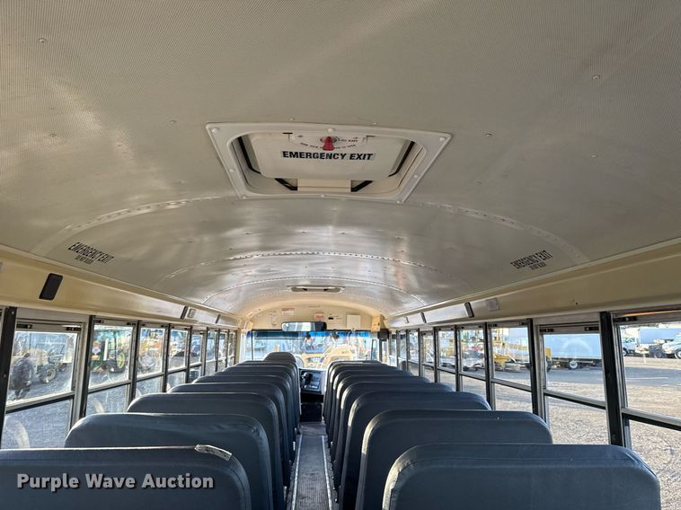 image for item EG2361 2009 IC PB105 school bus