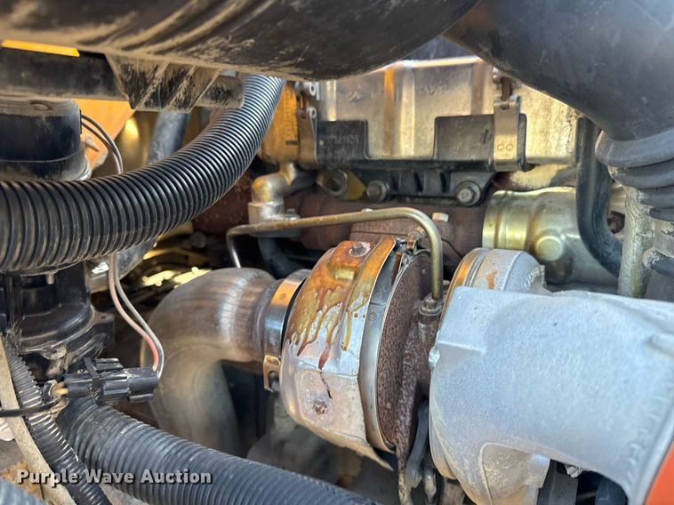 image for item EG2361 2009 IC PB105 school bus