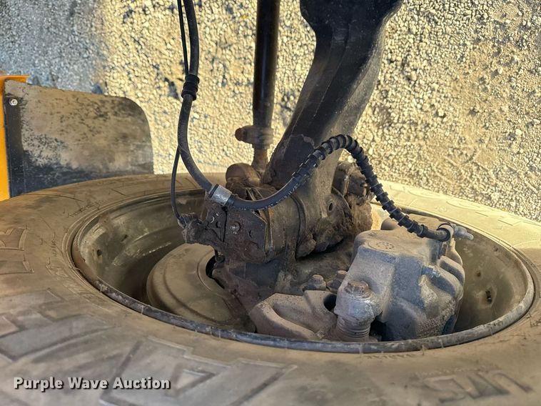 image for item EG2361 2009 IC PB105 school bus