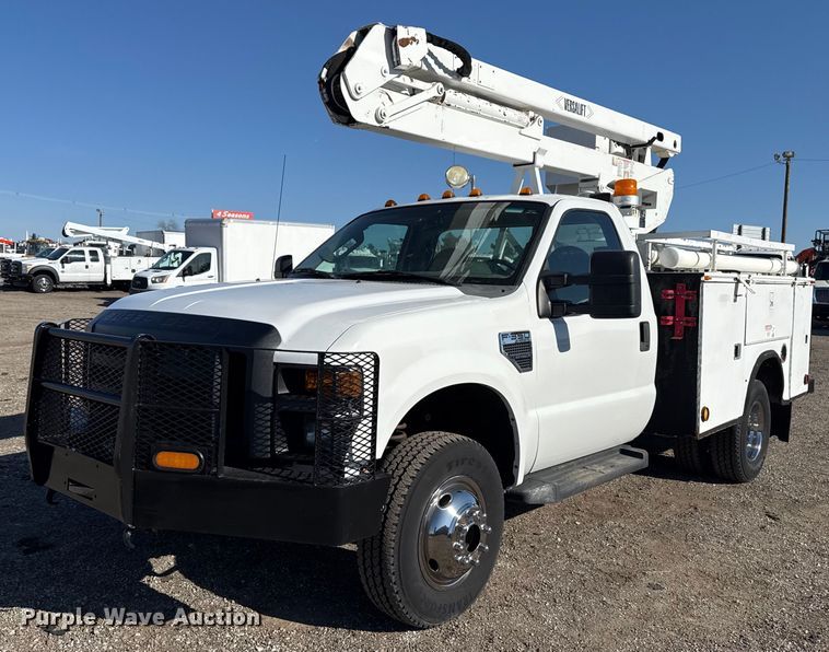 image for item EG2386 2009 Ford F350 Super Duty  bucket truck