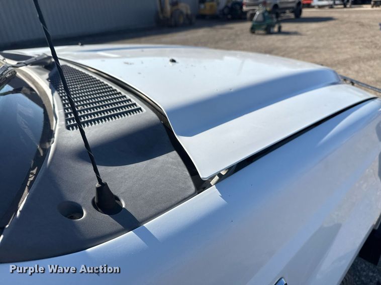 image for item EG2386 2009 Ford F350 Super Duty  bucket truck