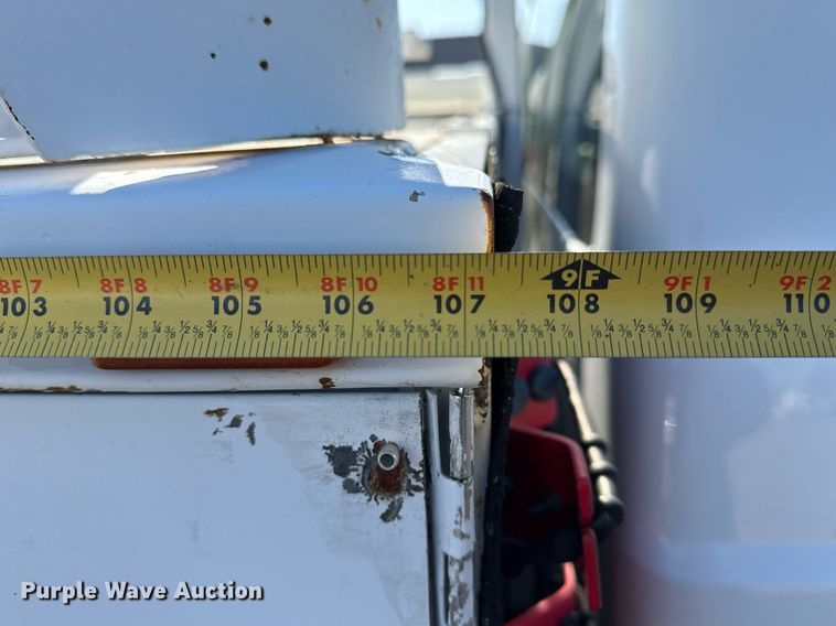 image for item EG2386 2009 Ford F350 Super Duty  bucket truck