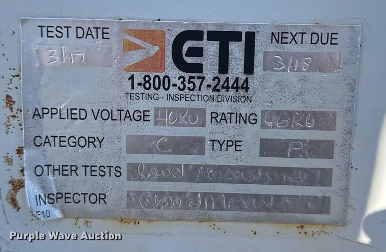 image for item EG2386 2009 Ford F350 Super Duty  bucket truck