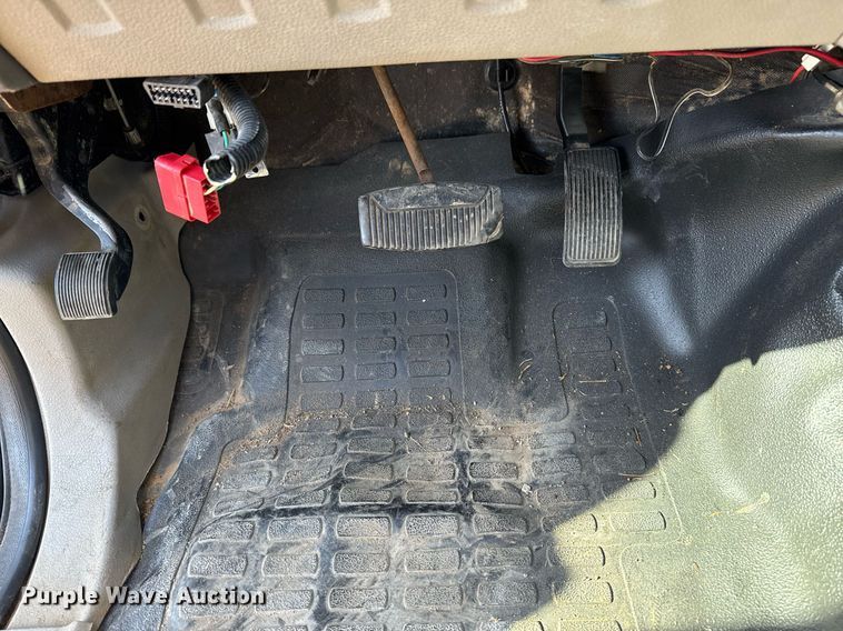 image for item EG2386 2009 Ford F350 Super Duty  bucket truck