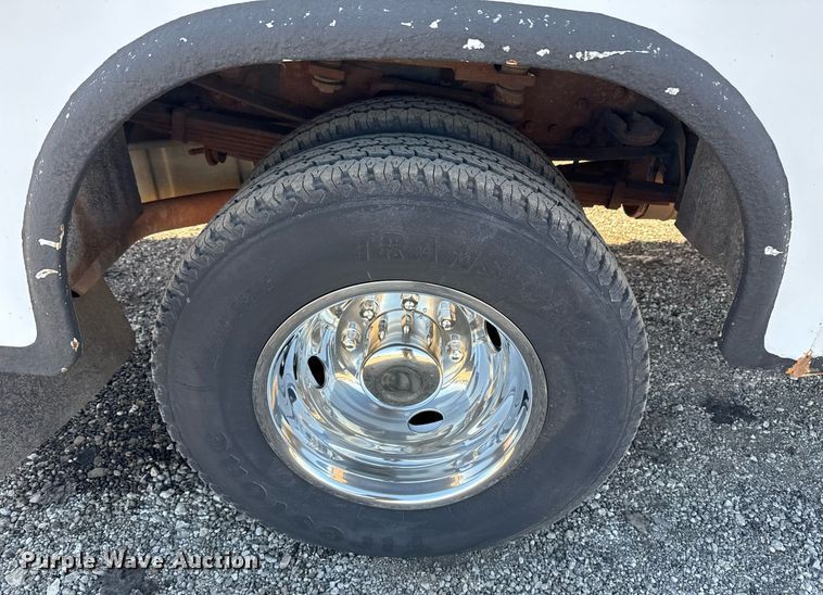 image for item EG2386 2009 Ford F350 Super Duty  bucket truck