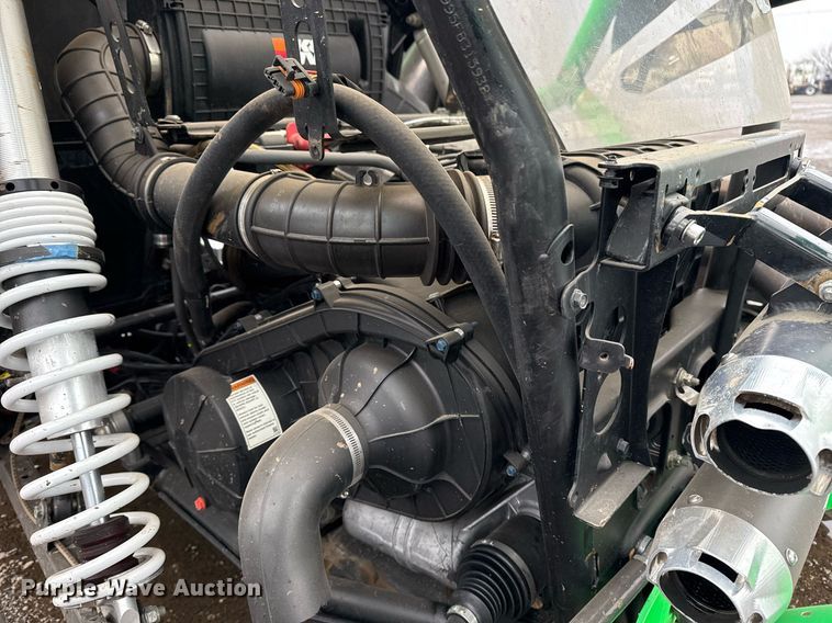 image for item EG2414 2015 Polaris Razor XP 1000 utility vehicle