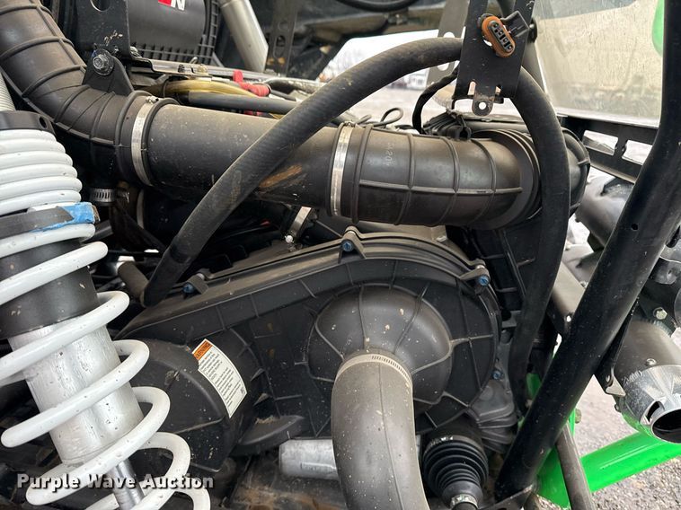 image for item EG2414 2015 Polaris Razor XP 1000 utility vehicle