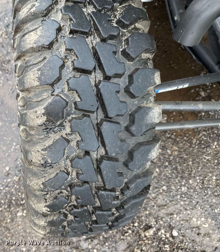 image for item EG2414 2015 Polaris Razor XP 1000 utility vehicle