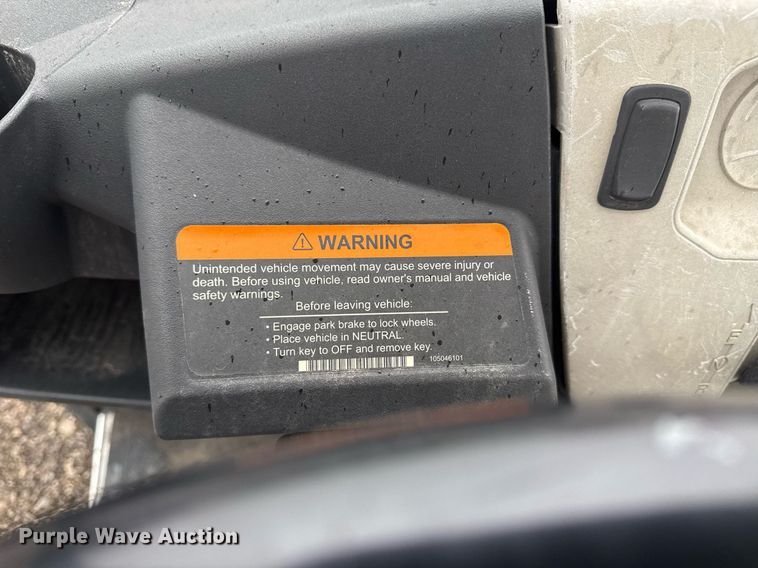 image for item EG2427 2014 Club Car Carryall 550 golf cart