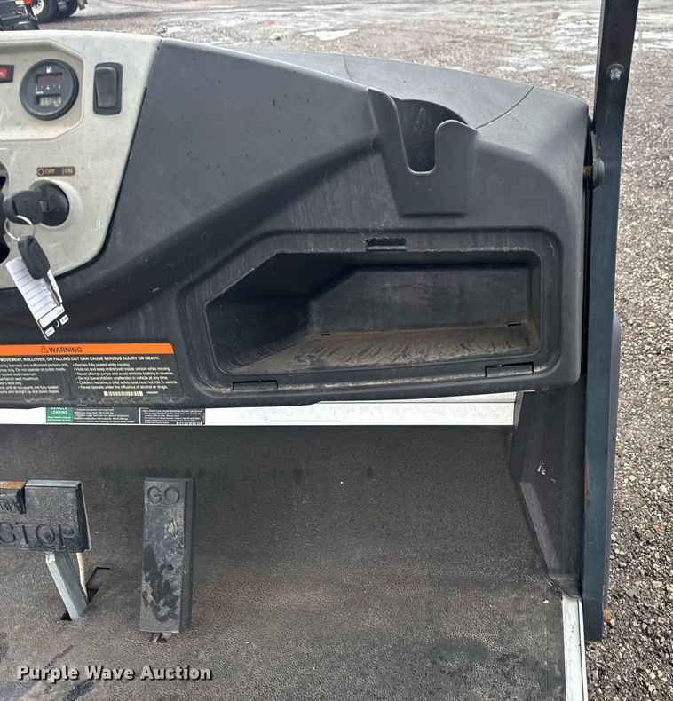 image for item EG2427 2014 Club Car Carryall 550 golf cart