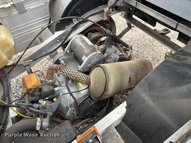 image for item EG2427 2014 Club Car Carryall 550 golf cart