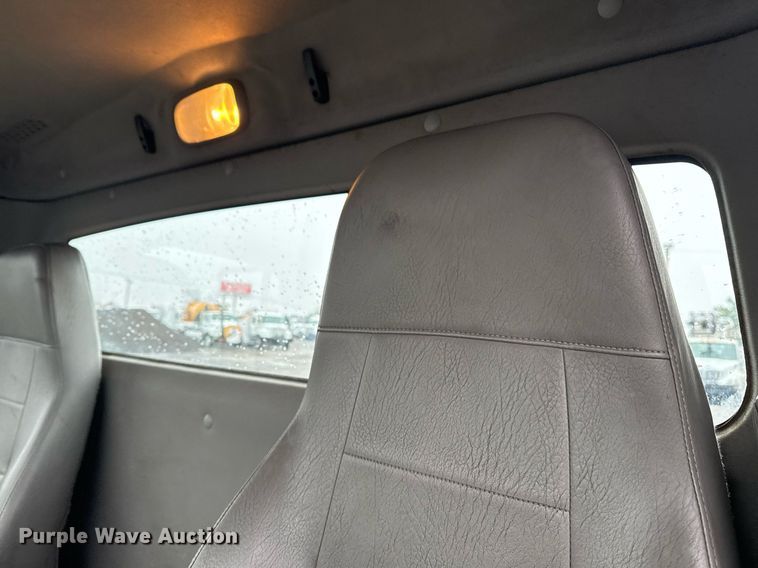 image for item EG2428 2014 Freightliner Business Class M2 flatbed truck