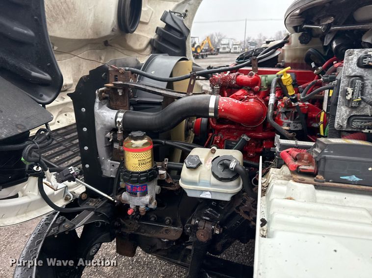 image for item EG2428 2014 Freightliner Business Class M2 flatbed truck