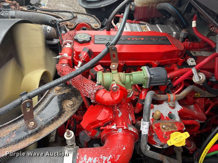 image for item EG2428 2014 Freightliner Business Class M2 flatbed truck