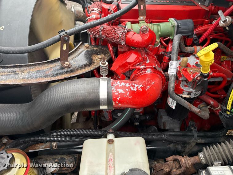 image for item EG2428 2014 Freightliner Business Class M2 flatbed truck