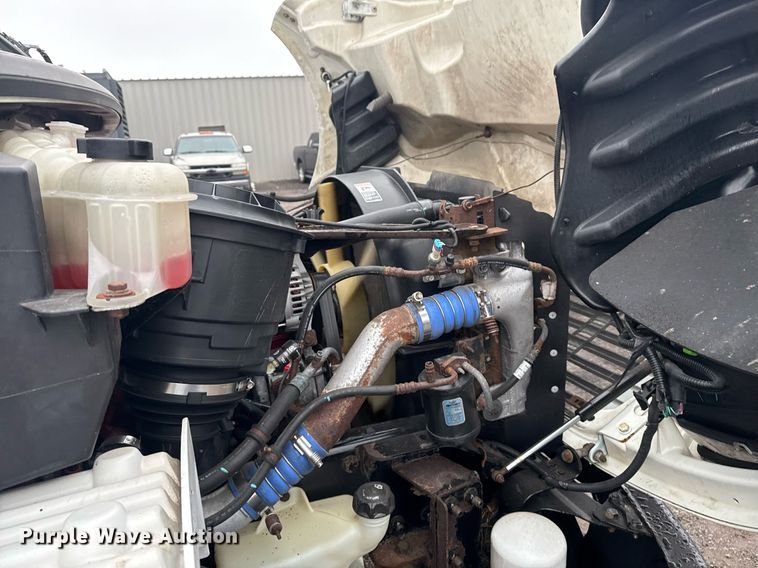 image for item EG2428 2014 Freightliner Business Class M2 flatbed truck