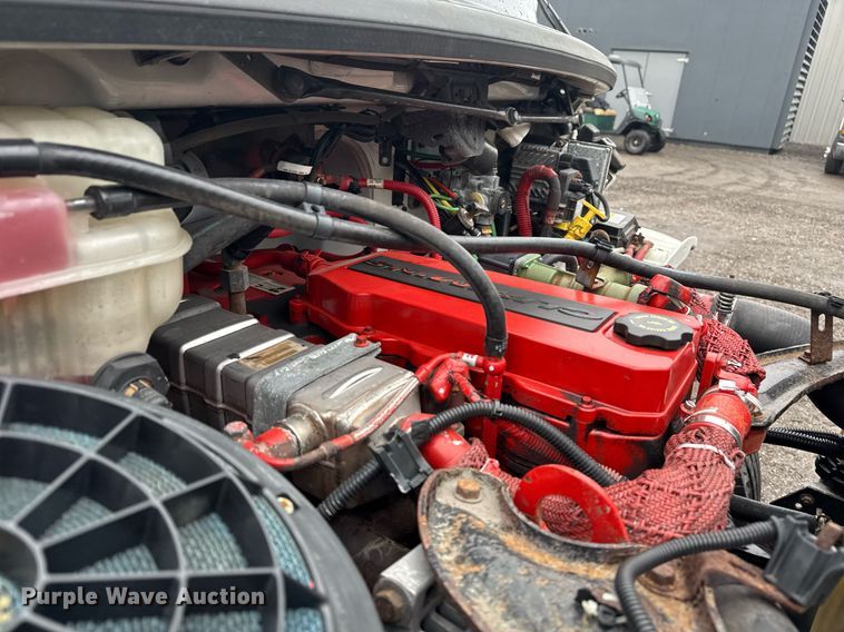 image for item EG2428 2014 Freightliner Business Class M2 flatbed truck