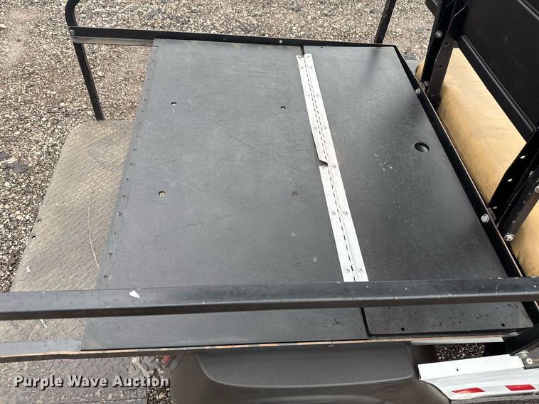 image for item EG2429 Cushman Hauler 1200 golf cart