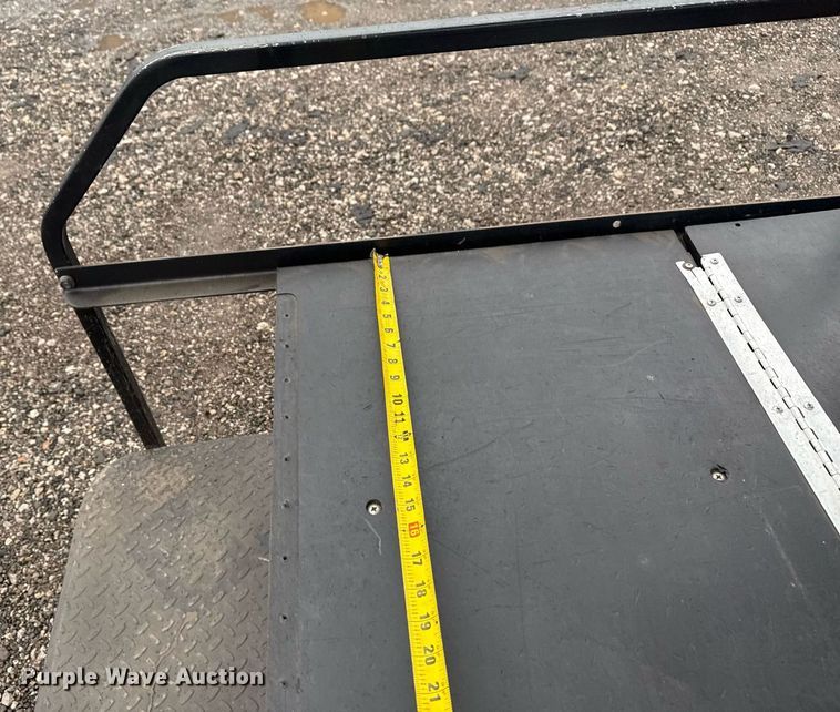 image for item EG2429 Cushman Hauler 1200 golf cart