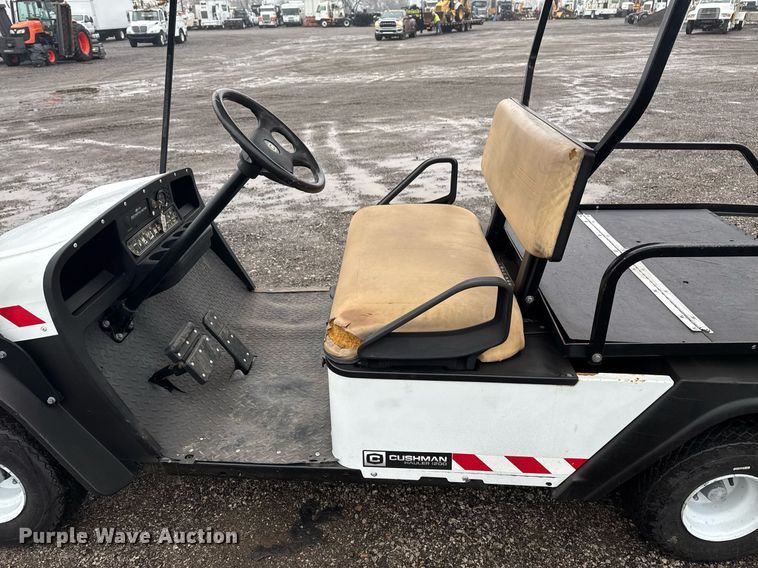 image for item EG2429 Cushman Hauler 1200 golf cart