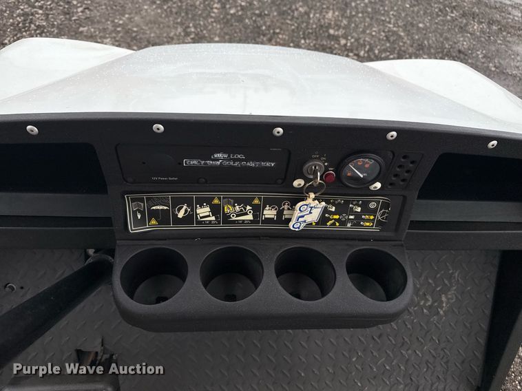 image for item EG2429 Cushman Hauler 1200 golf cart