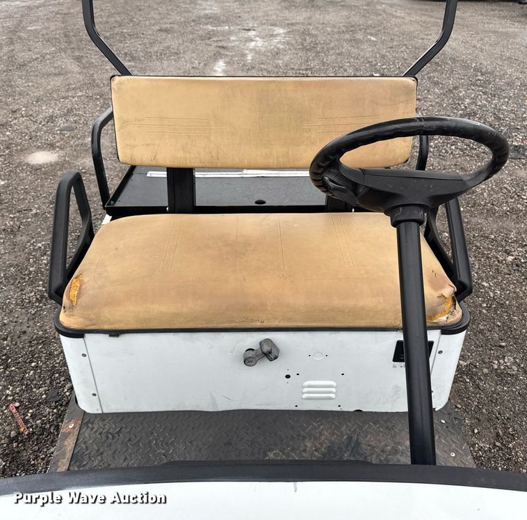 image for item EG2429 Cushman Hauler 1200 golf cart