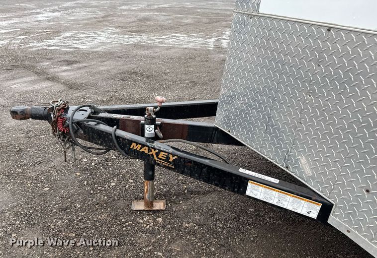 image for item EG2432 2013 Maxey Trailers spray foam trailer