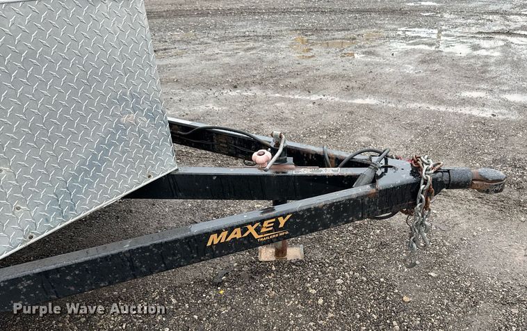 image for item EG2432 2013 Maxey Trailers spray foam trailer