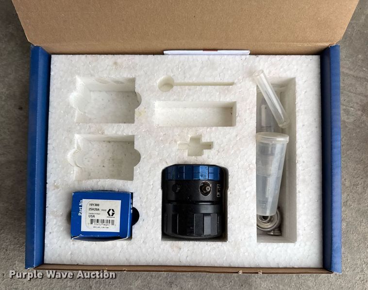 image for item EG2432 2013 Maxey Trailers spray foam trailer