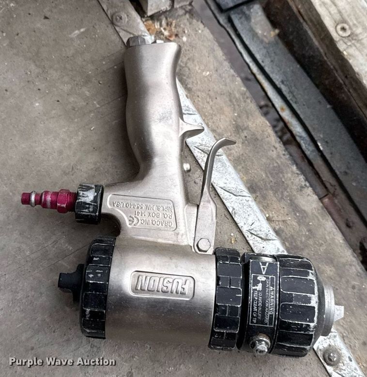 image for item EG2432 2013 Maxey Trailers spray foam trailer