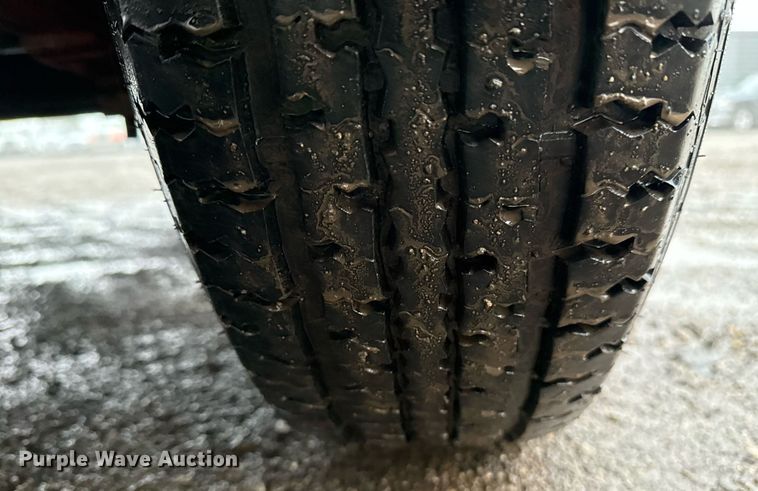 image for item EG2432 2013 Maxey Trailers spray foam trailer