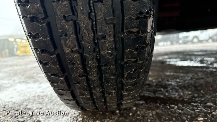 image for item EG2432 2013 Maxey Trailers spray foam trailer