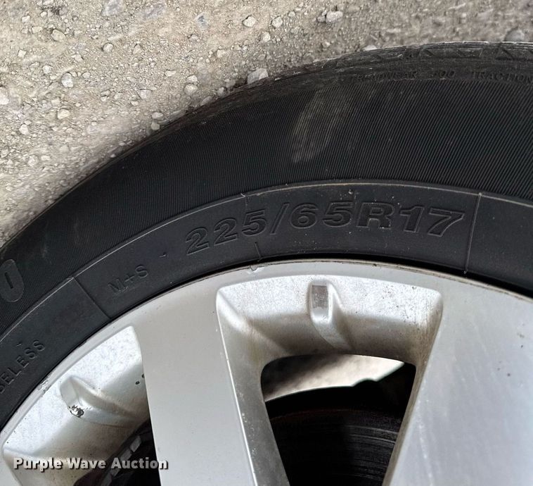 image for item EG7107 2013 Chrysler Town & Country van