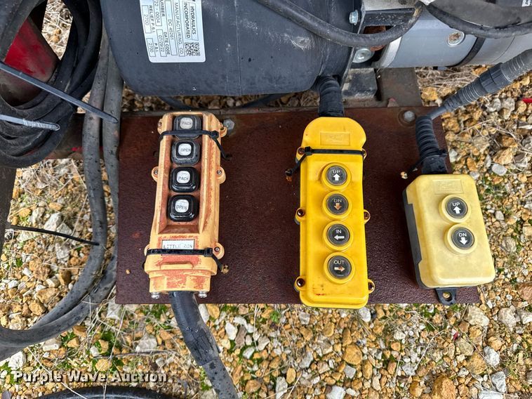 image for item EG7109 Perkins refuse slide in