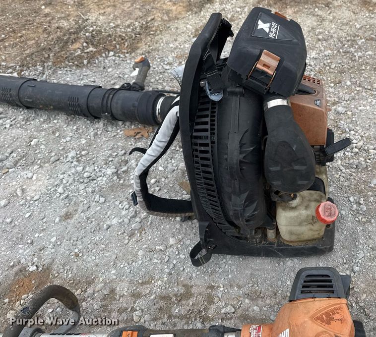 image for item EG7971 Lawn and garden equipment