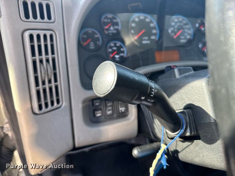 image for item EI4094 2015 International DuraStar 4300 refrigerated truck