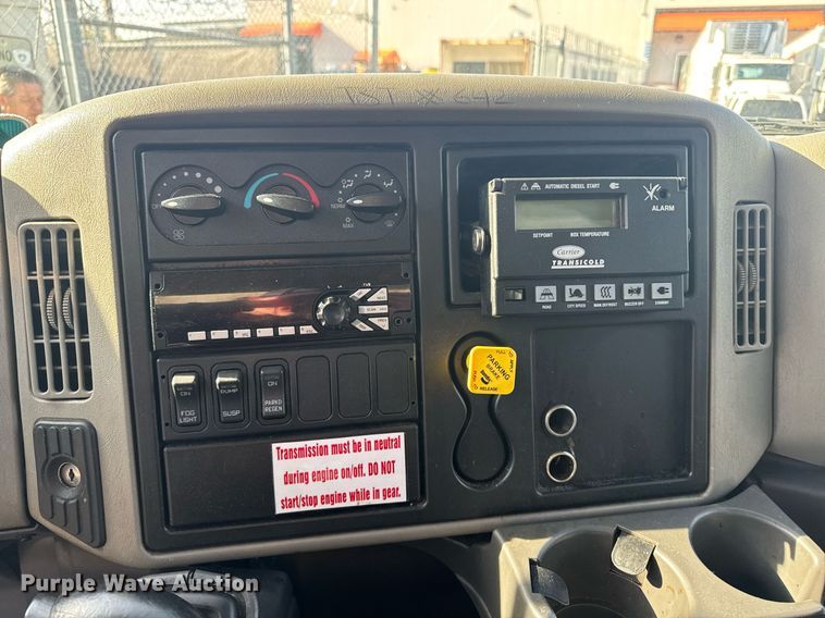 image for item EI4094 2015 International DuraStar 4300 refrigerated truck