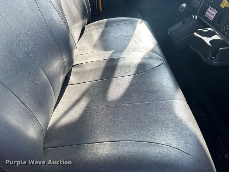 image for item EI4094 2015 International DuraStar 4300 refrigerated truck