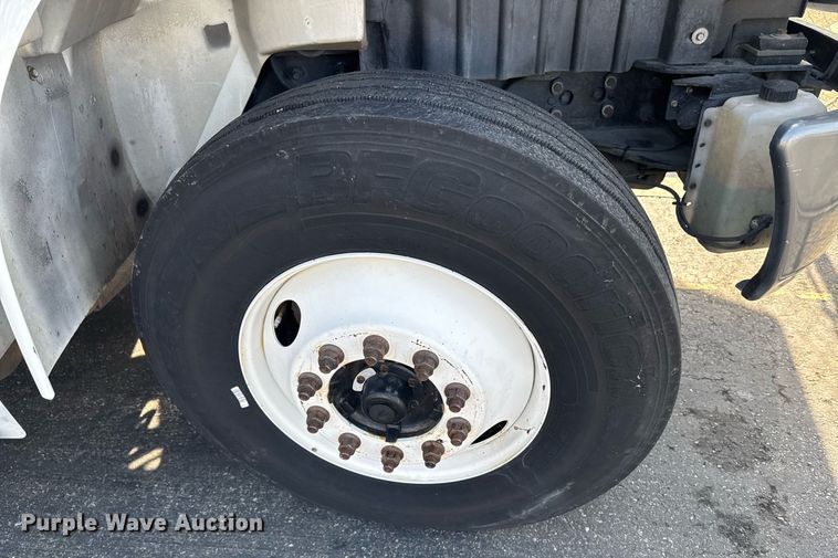 image for item EI4094 2015 International DuraStar 4300 refrigerated truck