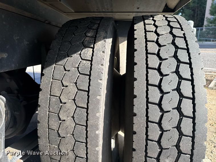 image for item EI4094 2015 International DuraStar 4300 refrigerated truck