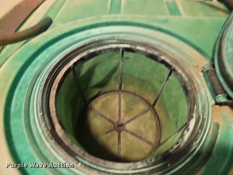 image for item EI8757 Toro Workman 3200 turf sprayer