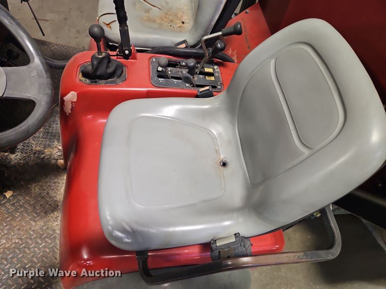 image for item EI8757 Toro Workman 3200 turf sprayer