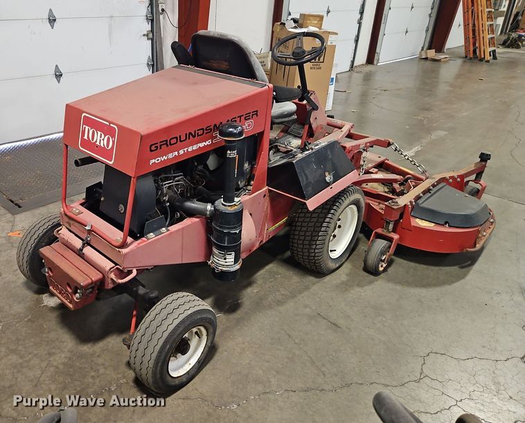 image for item EI8758 Toro Groundsmaster 325-D ZTR lawn mower