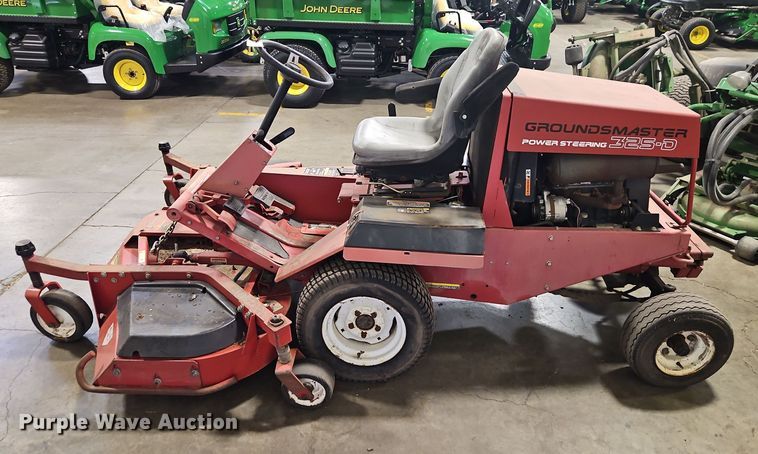image for item EI8758 Toro Groundsmaster 325-D ZTR lawn mower