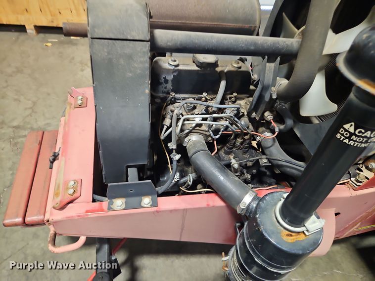 image for item EI8758 Toro Groundsmaster 325-D ZTR lawn mower