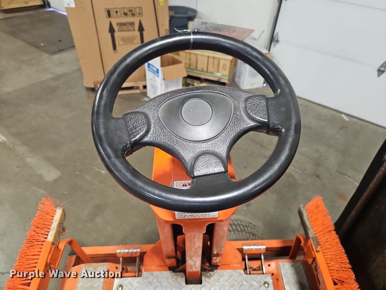 image for item EI8763 Salsco greens roller