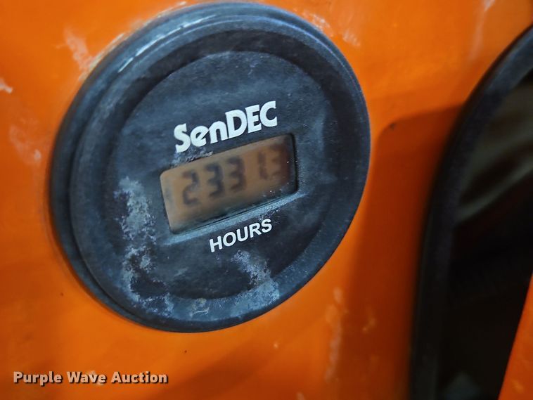 image for item EI8763 Salsco greens roller