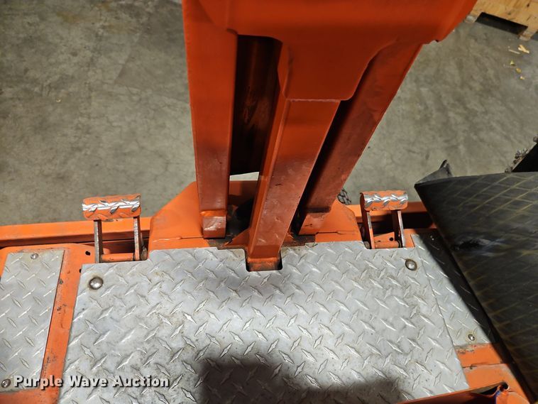 image for item EI8764 Salsco greens roller