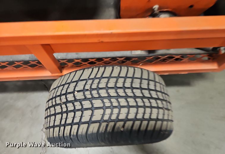 image for item EI8764 Salsco greens roller