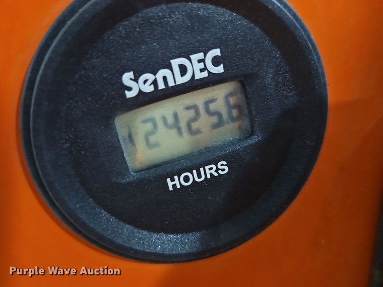 image for item EI8764 Salsco greens roller